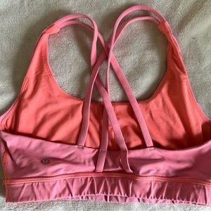 Lululemon sports bra size 8